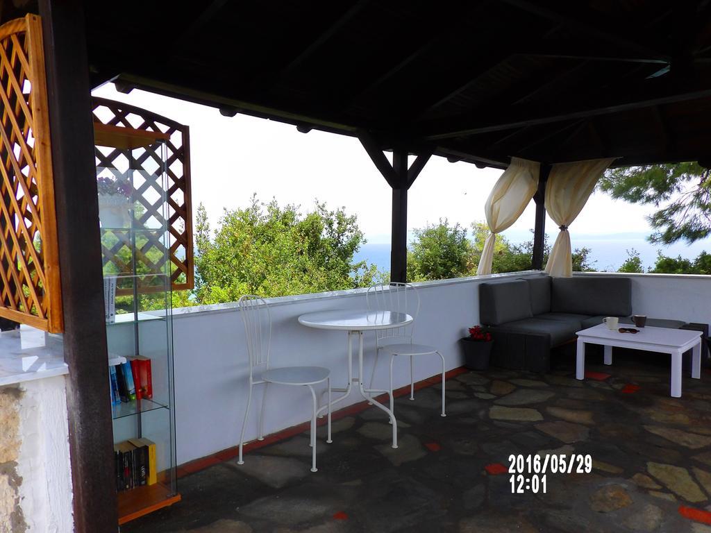 Peristeridi Apartments Polychrono Luaran gambar