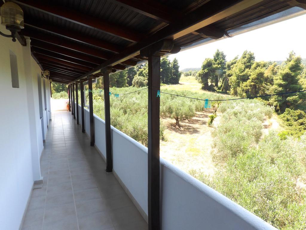 Peristeridi Apartments Polychrono Luaran gambar